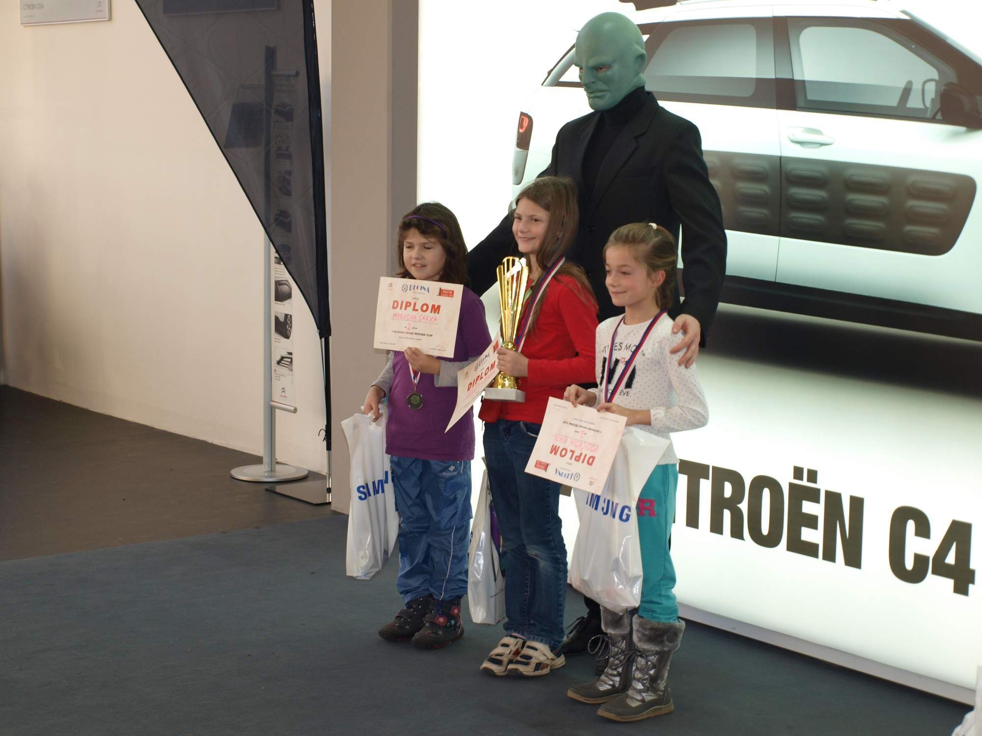 Šárka Marxová v boji s Fantomasem